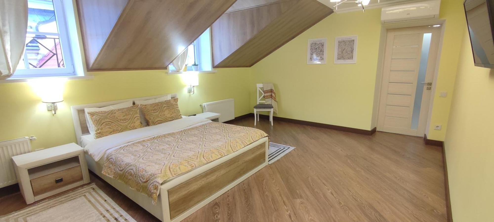 Apartmán Сонячна Мансарда Kamenec Podolský Exteriér fotografie
